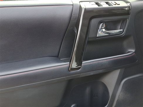 Used 2018 Toyota 4Runner TRD Pro image 13