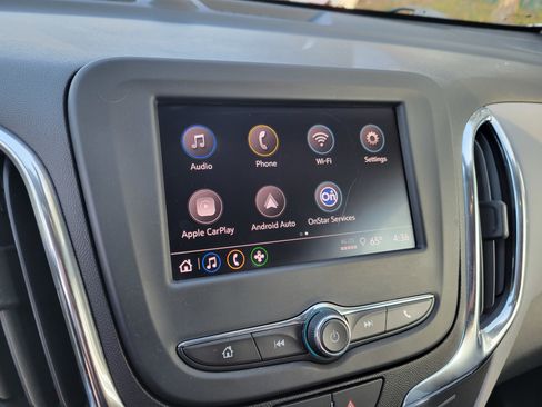 Certified 2024 Chevrolet Equinox LS w/ LS Convenience Package image 18