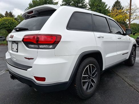 Certified 2021 Jeep Grand Cherokee Trailhawk w/ Trailhawk Luxury Group image 6