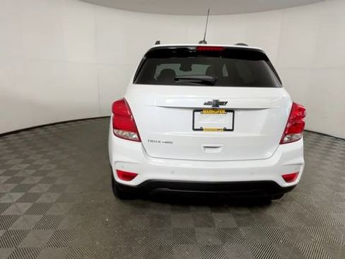 Used 2022 Chevrolet Trax LT w/ Driver Confidence Package AWD/4WD image 7