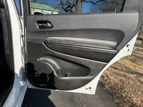 Used 2019 Dodge Durango GT image 36