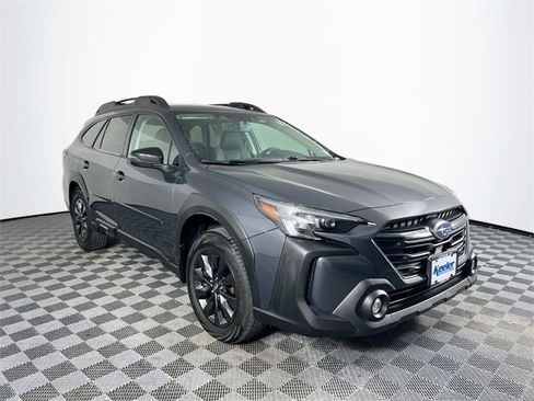 Used 2023 Subaru Outback Onyx Edition image 8