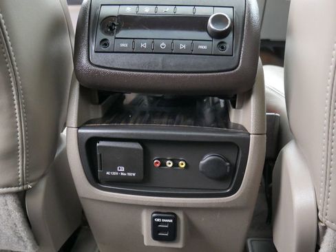 Used 2014 GMC Acadia Denali image 24