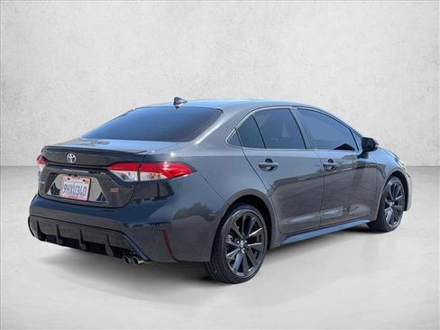 Used 2023 Toyota Corolla SE w/ Carpet Mat Package (TMS) FWD image 5