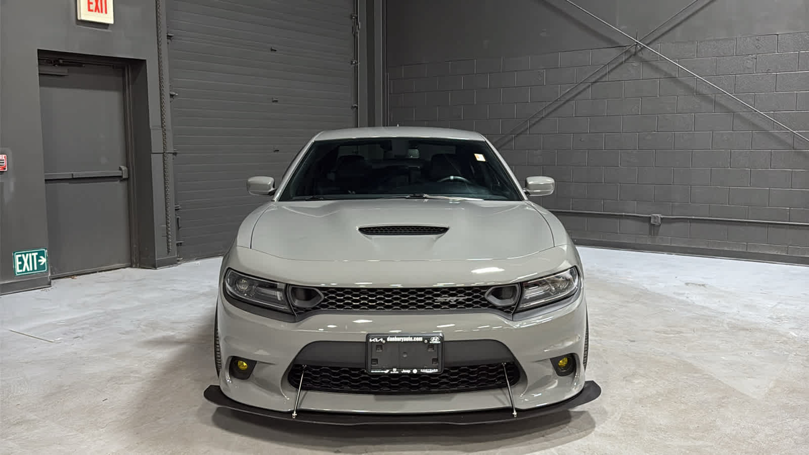 Used 2019 Dodge Charger Scat Pack w/ Dynamics Package RWD image 2