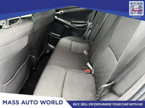 Used 2009 Toyota Matrix FWD image 7
