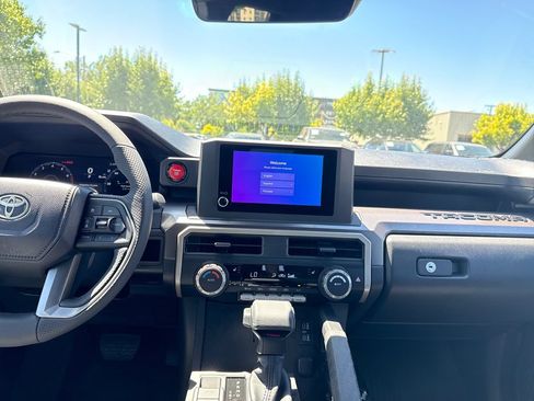 New 2026 Toyota Tacoma TRD Off-Road AWD/4WD image 18