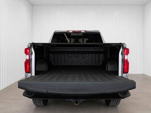 Used 2023 Chevrolet Silverado 1500 ZR2 w/ Technology Package AWD/4WD image 7