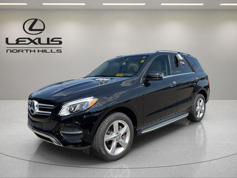 Used 2017 Mercedes-Benz GLE 350 4MATIC image 1