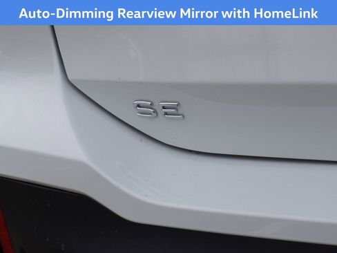 New 2026 Volkswagen Tiguan SE image 10