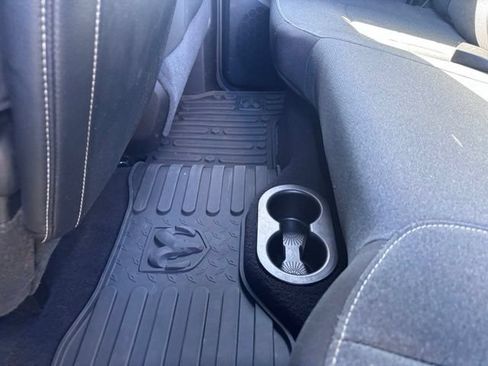Used 2022 RAM 1500 Warlock AWD/4WD image 28