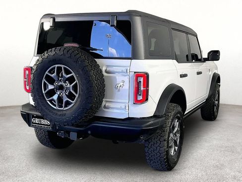 Used 2025 Ford Bronco Badlands AWD/4WD image 2