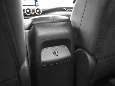 Certified 2024 Nissan Sentra SR image 29