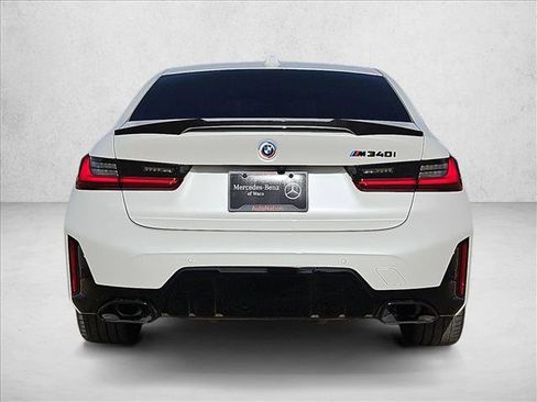 Used 2023 BMW M340i xDrive image 7