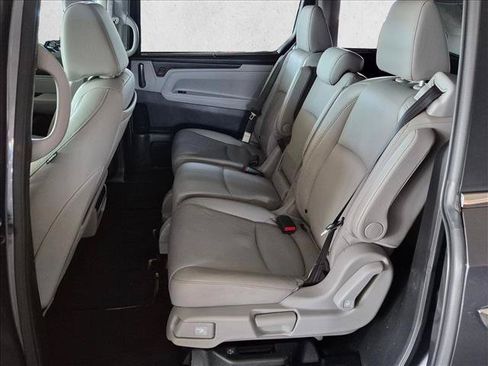 Used 2019 Honda Odyssey Touring image 19