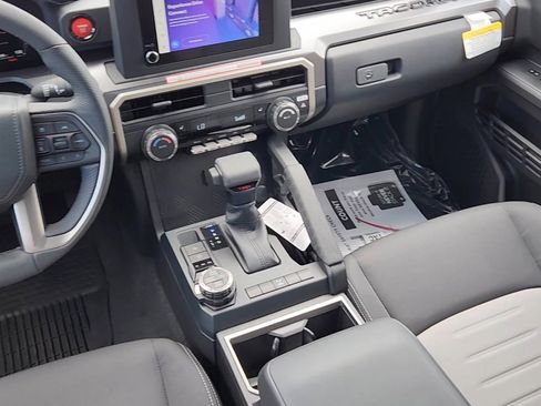 New 2025 Toyota Tacoma TRD Off-Road image 11