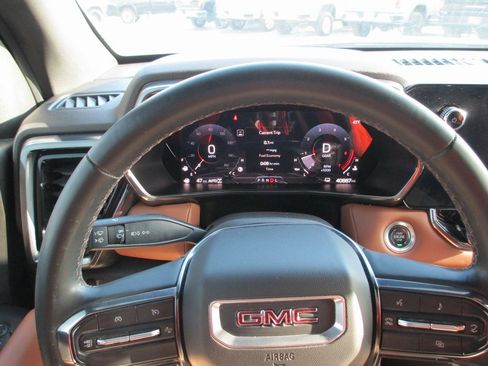 Certified 2024 GMC Canyon AT4 w/ Canyon Safety Plus Package image 26