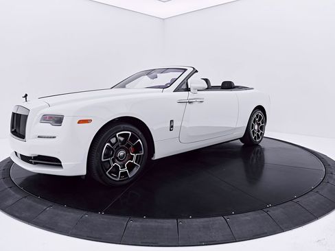 Used 2020 Rolls-Royce Dawn RWD image 20