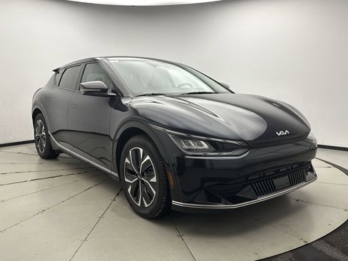 Used 2024 Kia EV6 Wind image 7