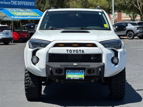 Used 2023 Toyota 4Runner TRD Off-Road Premium w/ Moonroof Package AWD/4WD image 8
