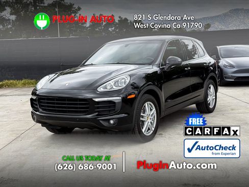 Used 2016 Porsche Cayenne AWD/4WD image 1