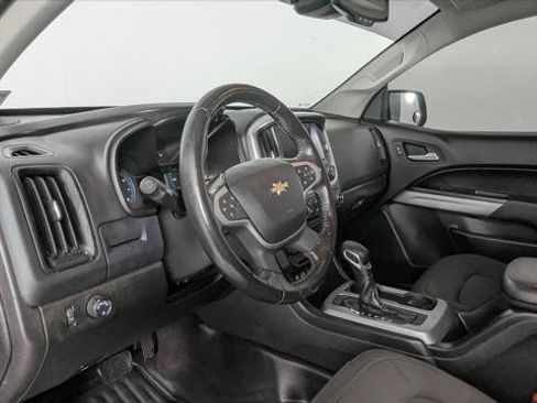 Used 2022 Chevrolet Colorado LT w/ Fleet Safety Package RWD image 19