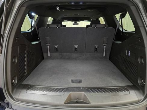 Used 2021 GMC Yukon XL SLE AWD/4WD image 32
