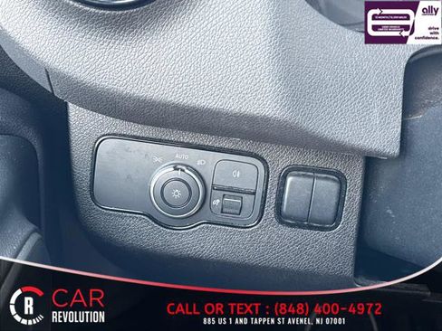 Used 2023 Mercedes-Benz Sprinter 2500 image 24