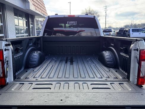 Used 2022 Ford F250 Lariat w/ Lariat Value Package image 11