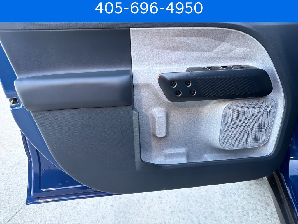 Used 2023 Ford Maverick XLT FWD image 16