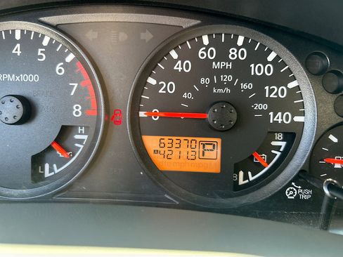 Used 2018 Nissan Frontier SV image 12