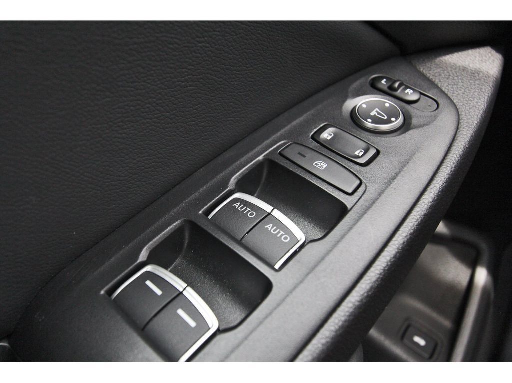 Used 2018 Honda Accord Sport image 20