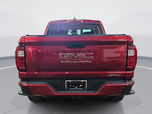 Used 2025 GMC Canyon AT4 w/ Technology Plus Package AWD/4WD image 5