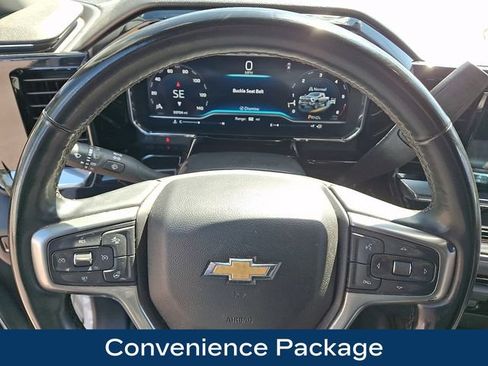 Used 2024 Chevrolet Silverado 2500 LT w/ Convenience Package AWD/4WD image 4