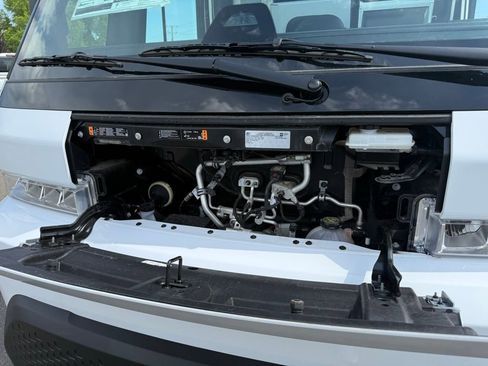 Used 2024 Chevrolet Brightdrop 400 w/ Commercial Equipment Package image 27