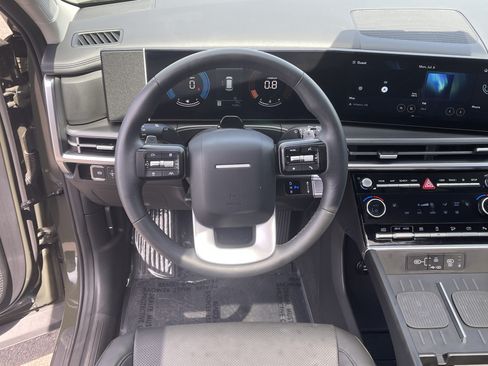 Certified 2025 Hyundai Santa Fe XRT AWD/4WD image 13