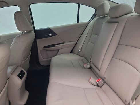 Used 2017 Honda Accord EX-L image 18