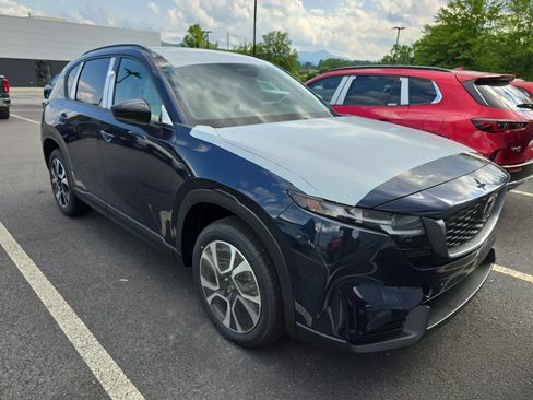 New 2026 MAZDA CX-5 Preferred AWD/4WD image 1
