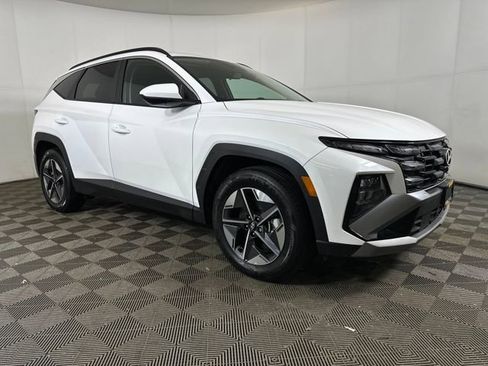 Used 2025 Hyundai Tucson SEL image 2