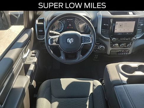 Used 2025 RAM 1500 Big Horn AWD/4WD image 9