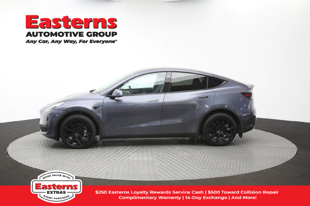 Used 2022 Tesla Model Y Long Range AWD/4WD image 56