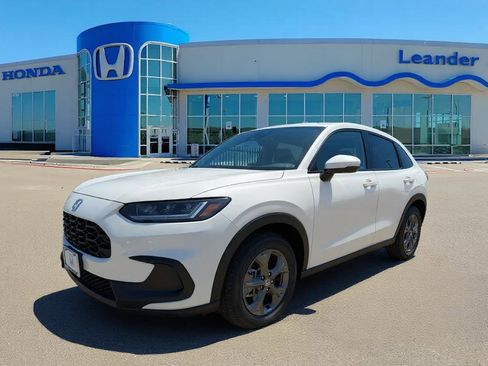 New 2026 Honda HR-V LX image 1