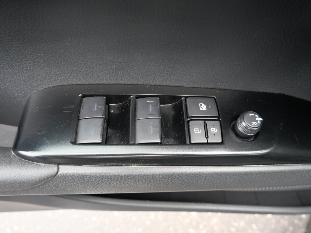 Certified 2025 Toyota Camry SE FWD image 16
