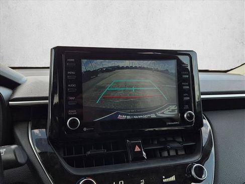 Used 2022 Toyota Corolla Cross LE FWD image 8