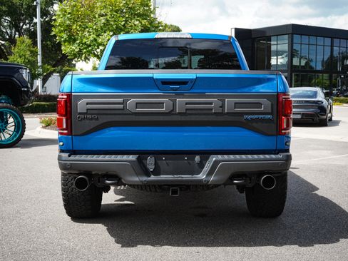 Used 2019 Ford F150 Raptor w/ Equipment Group 802A Luxury AWD/4WD image 9