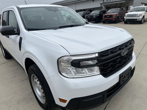 Used 2024 Ford Maverick XL FWD image 3