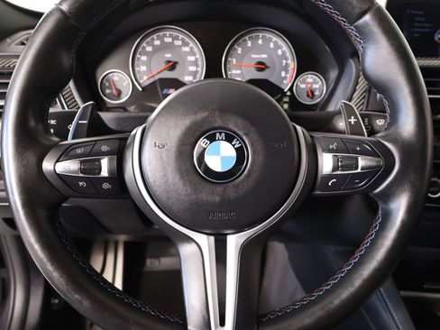 Used 2015 BMW M3 image 3