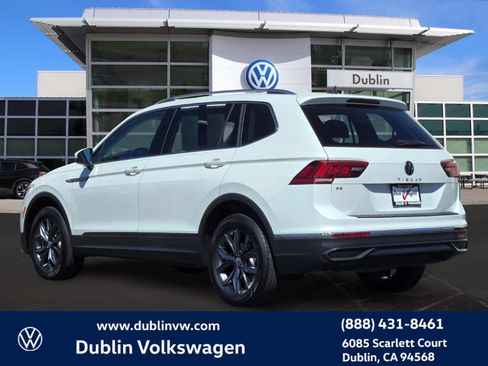 Certified 2023 Volkswagen Tiguan SE FWD image 6