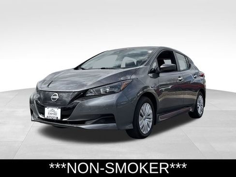 Used 2025 Nissan Leaf S FWD image 7