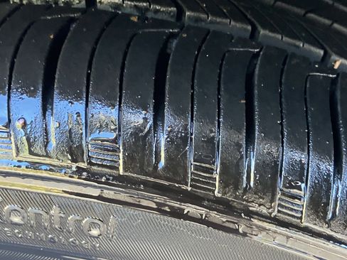 Certified 2025 Honda Accord EX-L image 12